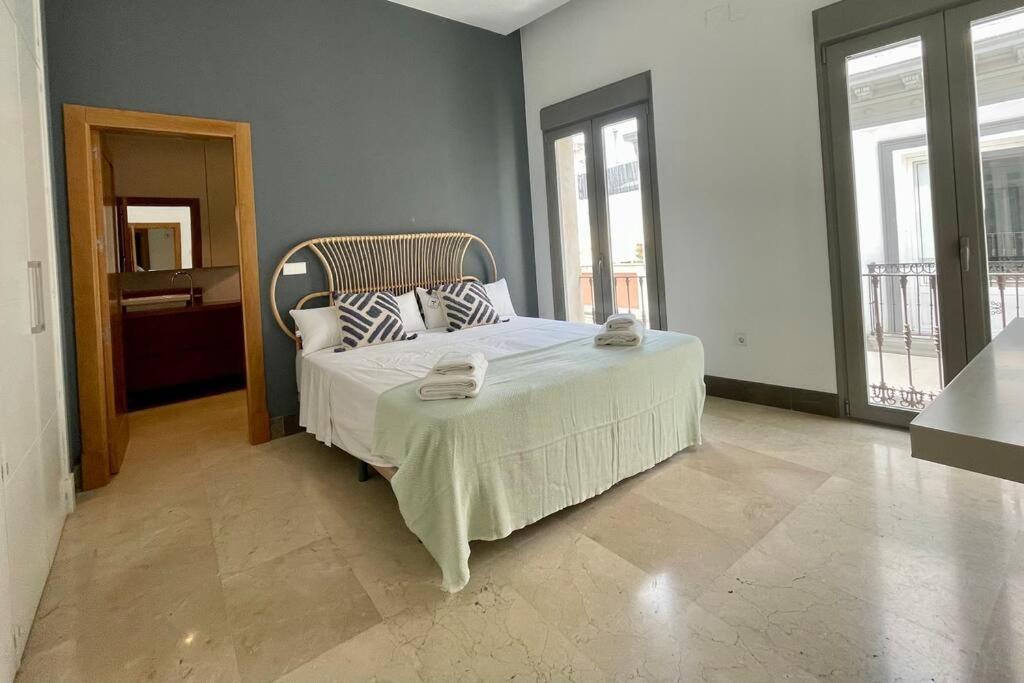 Fdez Amazing House By Cathedral And Giralda With Private Pool Hébergement de vacances
