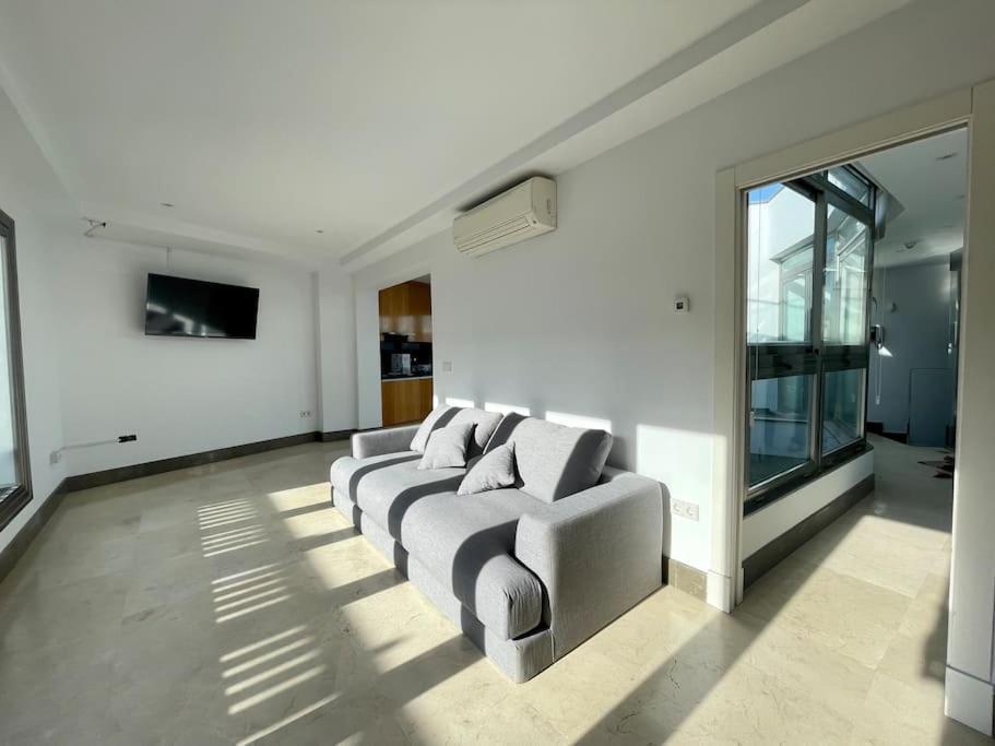 Fdez Amazing House By Cathedral And Giralda With Private Pool Сasa de vacaciones Sevilla