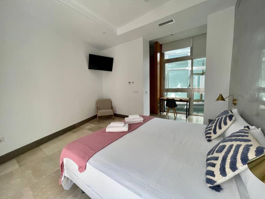 Fdez Amazing House By Cathedral And Giralda With Private Pool Hébergement de vacances *